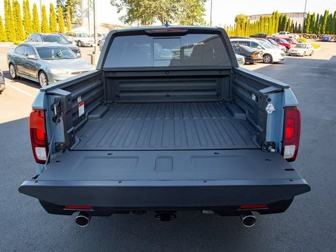 New 2026 Honda Ridgeline Black Edition image 11