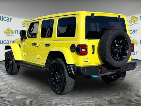 Used 2024 Jeep Wrangler Unlimited Sahara AWD/4WD image 4