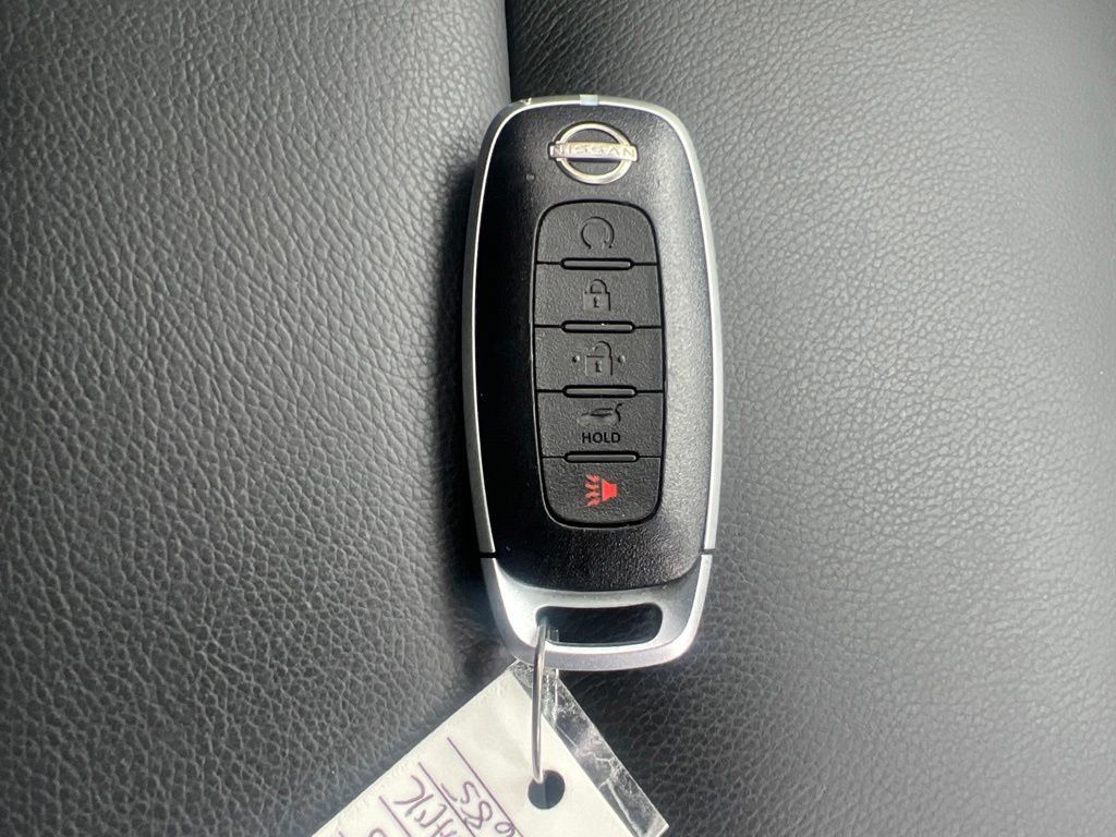 Certified 2023 Nissan Rogue SL AWD/4WD image 28