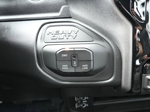 New 2026 RAM 2500 Tradesman AWD/4WD image 14
