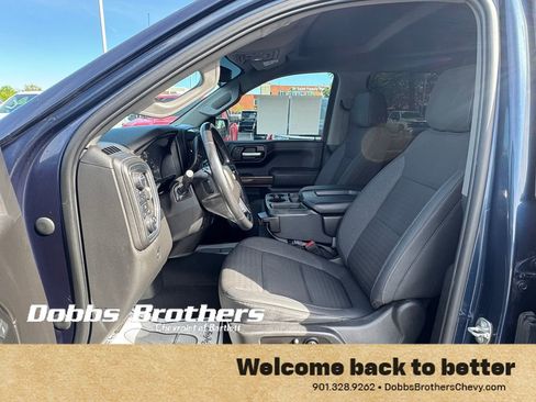 Certified 2020 Chevrolet Silverado 1500 LT w/ Texas Edition AWD/4WD image 10