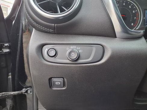 Used 2021 Chevrolet Blazer LT w/ Redline Edition image 18