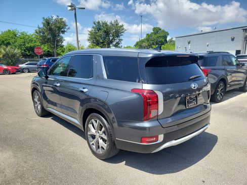 Used 2022 Hyundai Palisade SEL w/ 8P Bench Seat Package FWD image 4