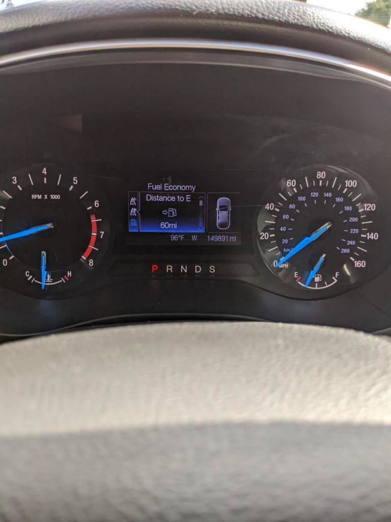 Used 2013 Ford Fusion SE FWD image 8