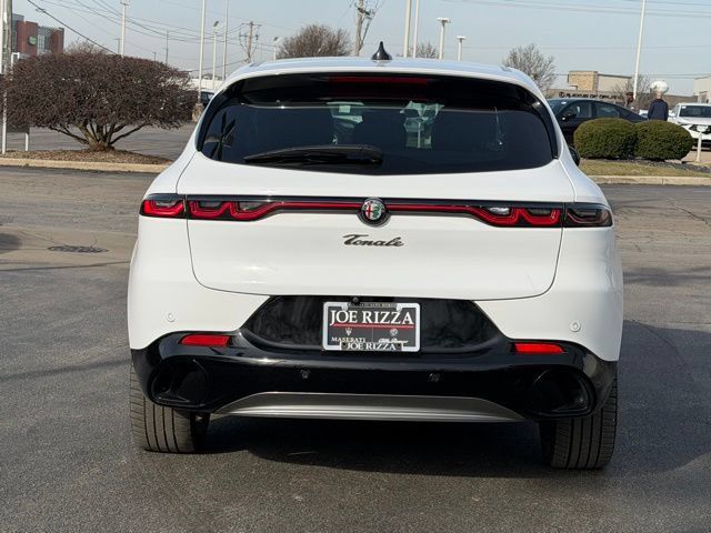 Used 2024 Alfa Romeo Tonale Ti AWD/4WD image 4