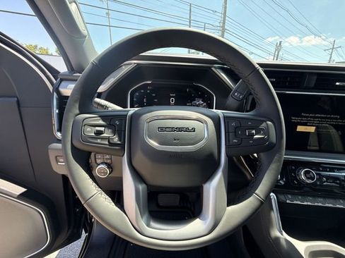 New 2026 GMC Sierra 2500 Denali w/ Denali Reserve Package AWD/4WD image 14
