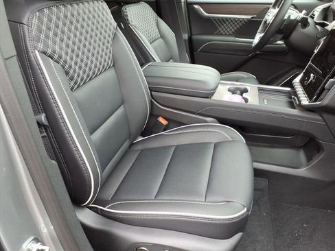 New 2026 GMC Acadia Denali image 25