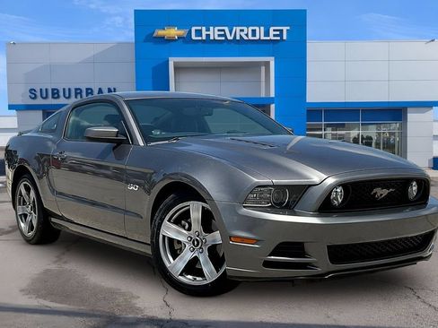 Used 2014 Ford Mustang GT Premium w/ Comfort Package RWD image 2