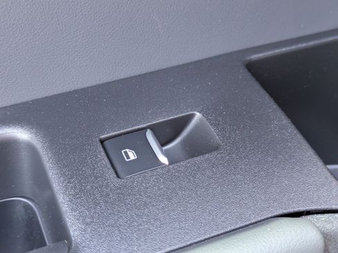New 2026 Ford Explorer Active RWD image 25