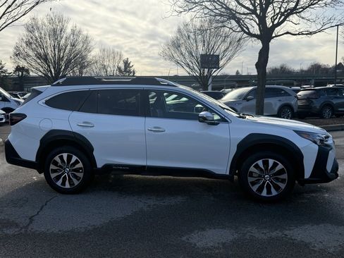 Certified 2024 Subaru Outback Touring XT image 5