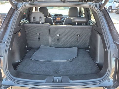 Used 2021 Chevrolet TrailBlazer RS w/ Sun and Liftgate Package image 23