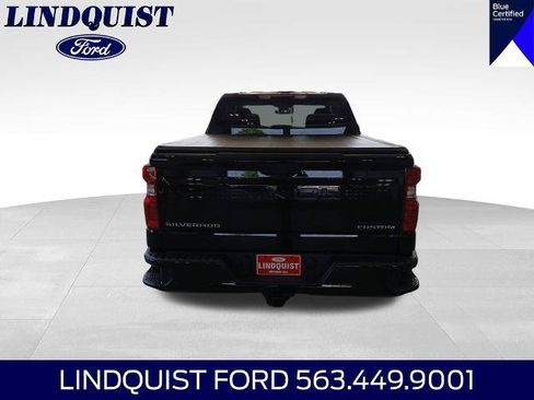 Used 2024 Chevrolet Silverado 1500 Custom AWD/4WD image 4