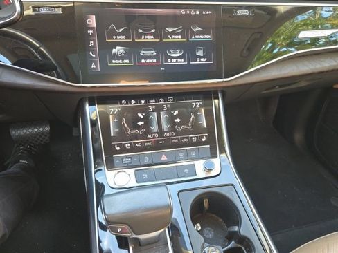 Used 2019 Audi Q8 Premium Plus AWD/4WD image 16