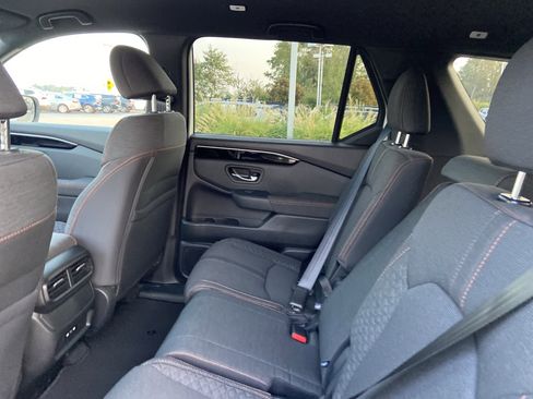 New 2025 Honda Pilot Sport image 22