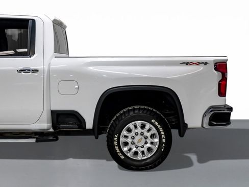 Used 2022 Chevrolet Silverado 2500 LTZ w/ Safety Package image 11
