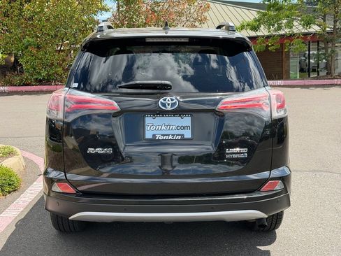 Used 2016 Toyota RAV4 Limited w/ Advanced Technology Package AWD/4WD image 6
