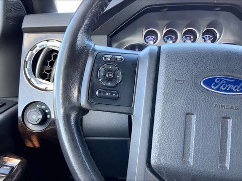 Used 2015 Ford F250 Platinum image 23