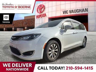 Used 2018 Chrysler Pacifica Touring-L