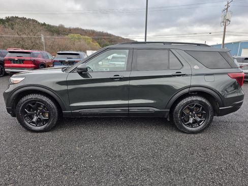 Used 2022 Ford Explorer Timberline image 2