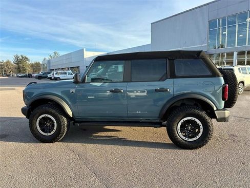 Used 2021 Ford Bronco Big Bend w/ Sasquatch Package image 3