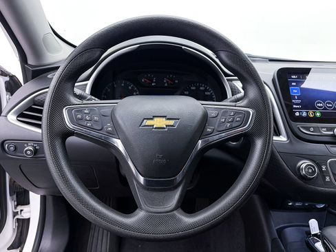 Used 2025 Chevrolet Malibu LS FWD image 26