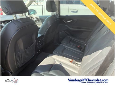 Used 2019 Audi Q7 3.0T Premium Plus AWD/4WD image 17
