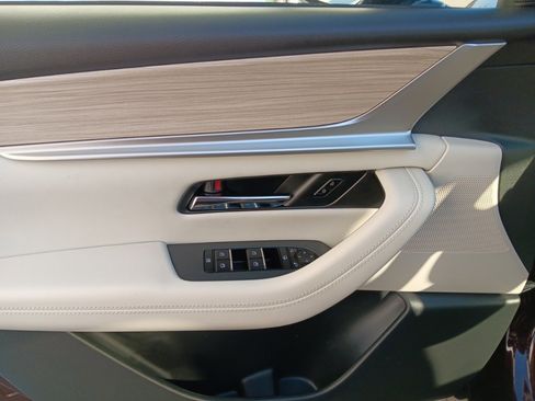 Certified 2025 MAZDA CX-90 Plug-In Hybrid w/ Premium Plus image 15