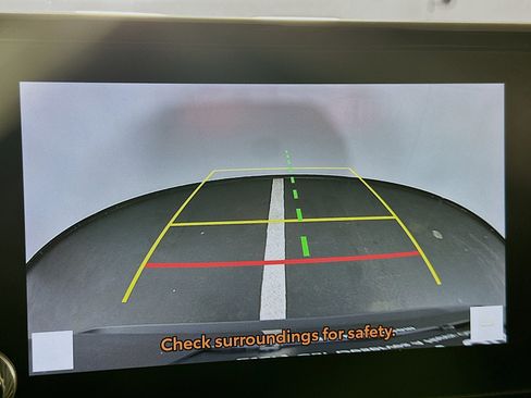 Used 2025 Toyota RAV4 XLE FWD image 23