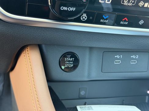 New 2026 Nissan Rogue Platinum w/ Platinum Premium Package AWD/4WD image 26
