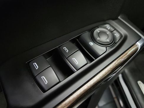 Used 2019 Chevrolet Silverado 1500 LT w/ All-Star Edition AWD/4WD image 20