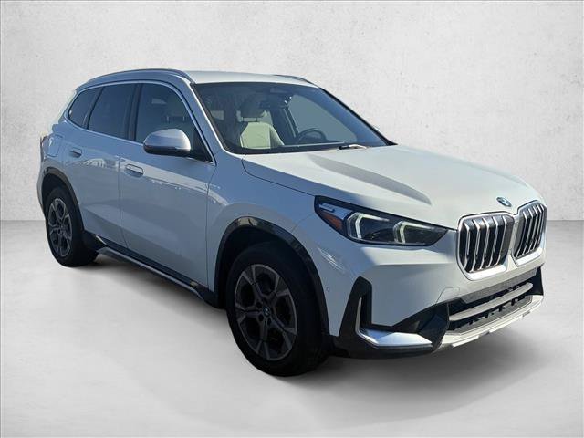 Used 2023 BMW X1 xDrive28i w/ Convenience Package AWD/4WD image 3