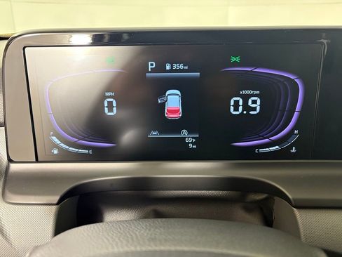 New 2026 Kia Seltos LX FWD image 25