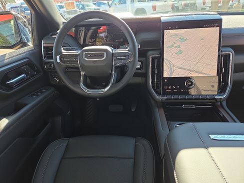 New 2026 GMC Yukon XL Denali image 9