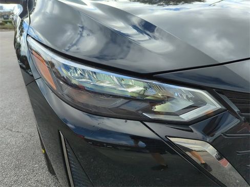 New 2025 Nissan Sentra SR w/ SR Premium Package image 13