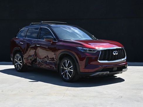 Used 2025 INFINITI QX60 Autograph w/ Cargo Package image 2