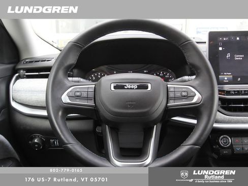 Used 2022 Jeep Compass Latitude w/ Convenience Group image 5