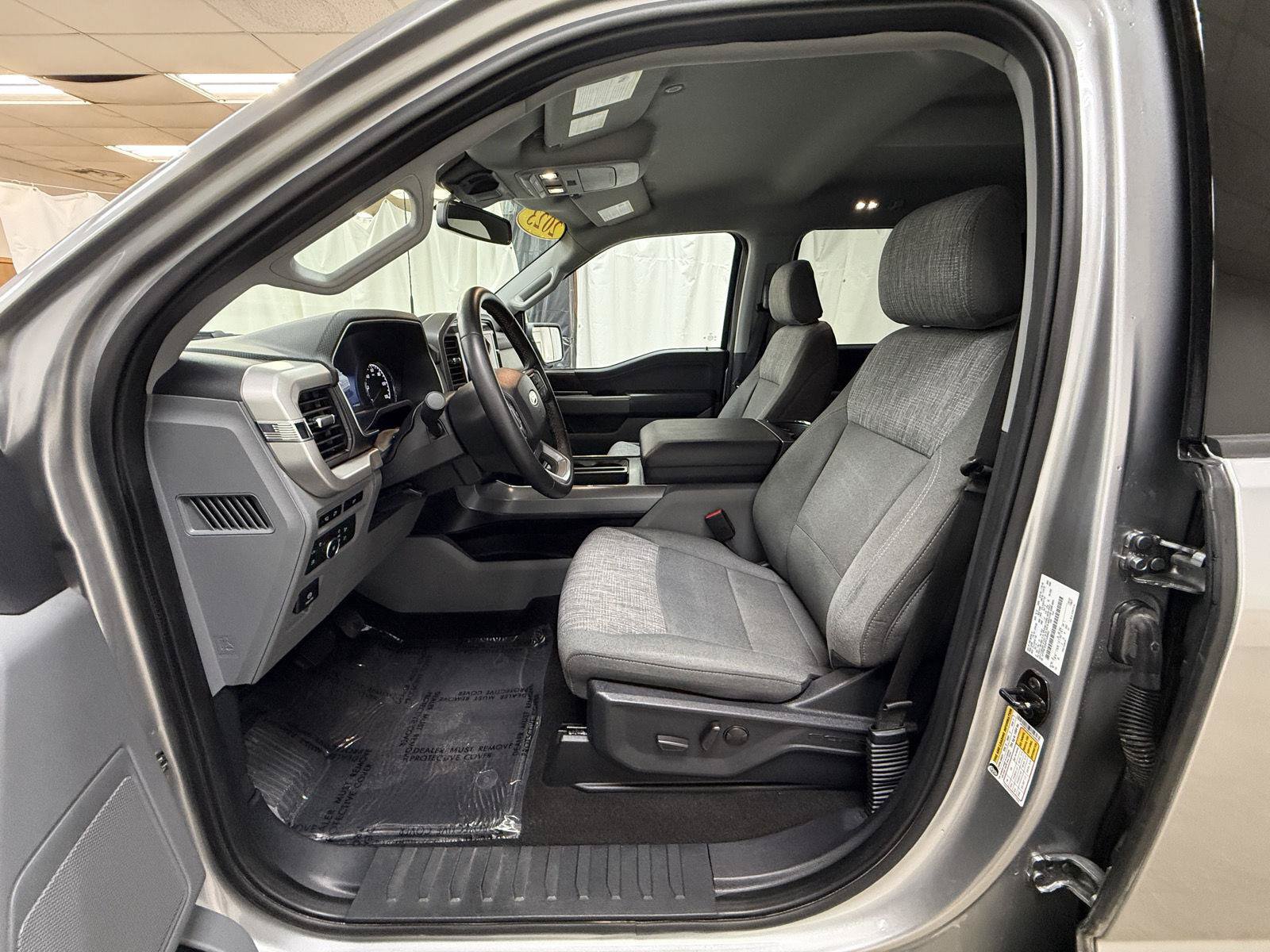 Used 2023 Ford F150 XLT w/ Equipment Group 302A High AWD/4WD image 2