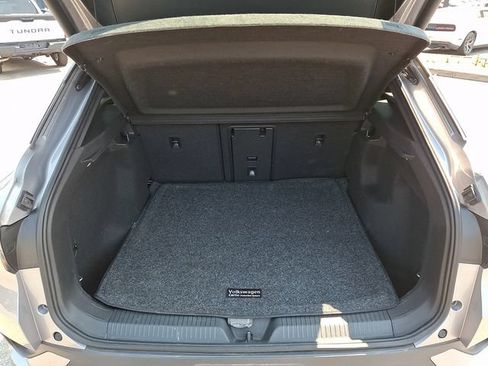 Used 2023 Volkswagen ID.4 S RWD image 31