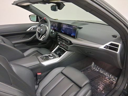 Used 2025 BMW 440i xDrive Convertible AWD/4WD image 25