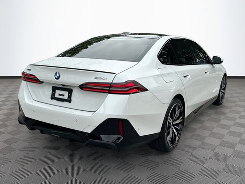 Used 2026 BMW 530i xDrive 530i xDrive w/ Executive Package image 7