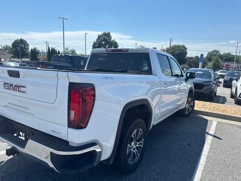Used 2025 GMC Sierra 1500 SLT AWD/4WD image 13