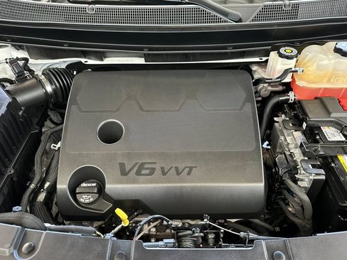 Certified 2022 Chevrolet Traverse RS FWD image 26