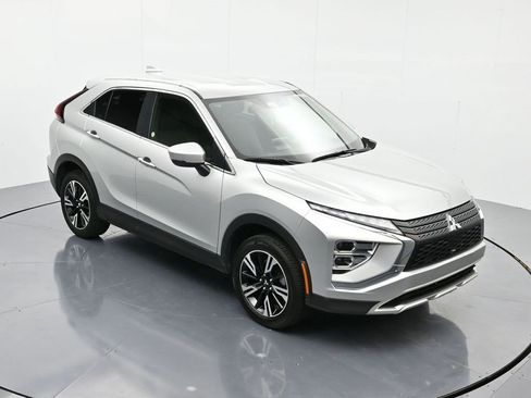 Used 2024 Mitsubishi Eclipse Cross SE image 32