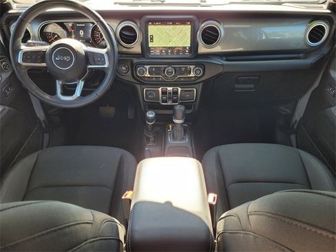 Certified 2022 Jeep Wrangler Unlimited Sahara image 16