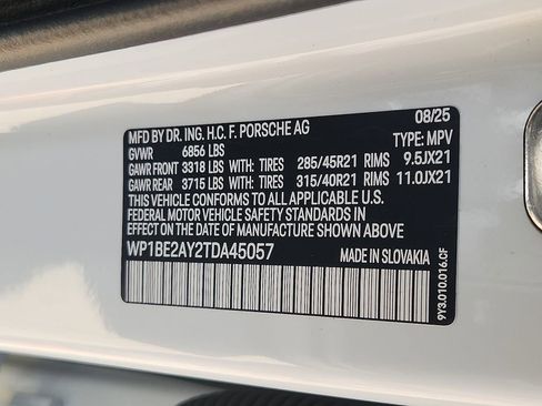 New 2026 Porsche Cayenne E-Hybrid Coupe image 24