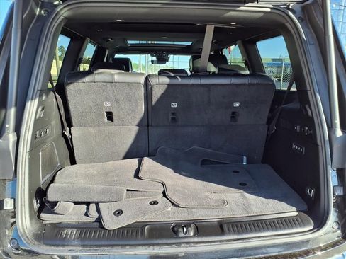 Used 2022 Jeep Wagoneer Series III w/ Premium Group I image 10