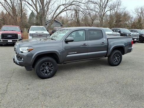 Used 2021 Toyota Tacoma 4x4 Double Cab image 8