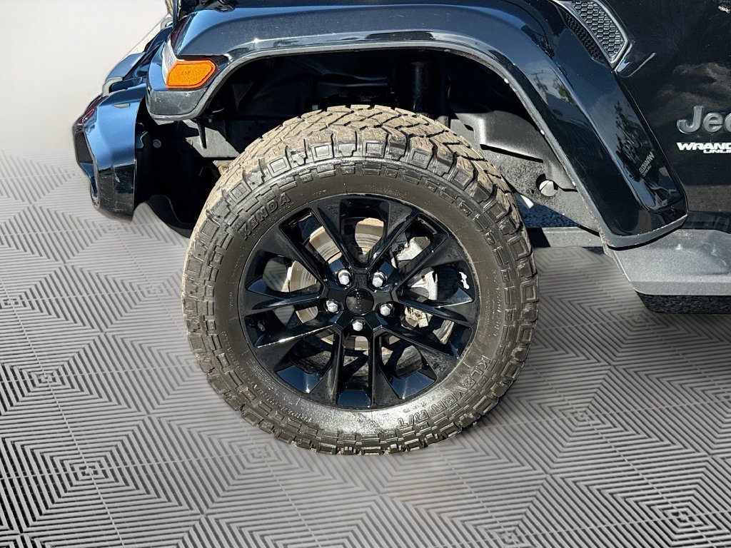 Certified 2022 Jeep Wrangler Unlimited Sahara AWD/4WD image 35