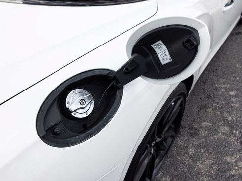 Used 2020 Bentley Continental GT AWD/4WD image 55