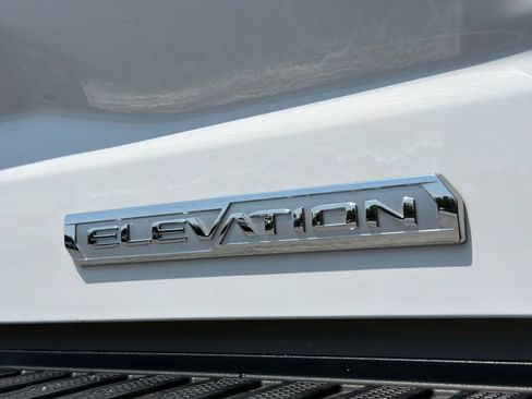 Used 2024 GMC Sierra 1500 Elevation AWD/4WD image 19